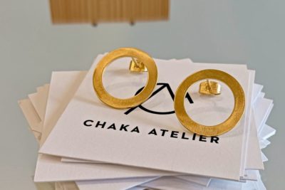 Καρφωτά σκουλαρίκια κύκλοι, minimal, διαχρονικά & απόλυτα σύγχρονα! Υλικό: Ορείχαλκος, Ασήμι 925 (καρφάκια). Επίχρυσα. Διάμετρος: 2 εκ.
